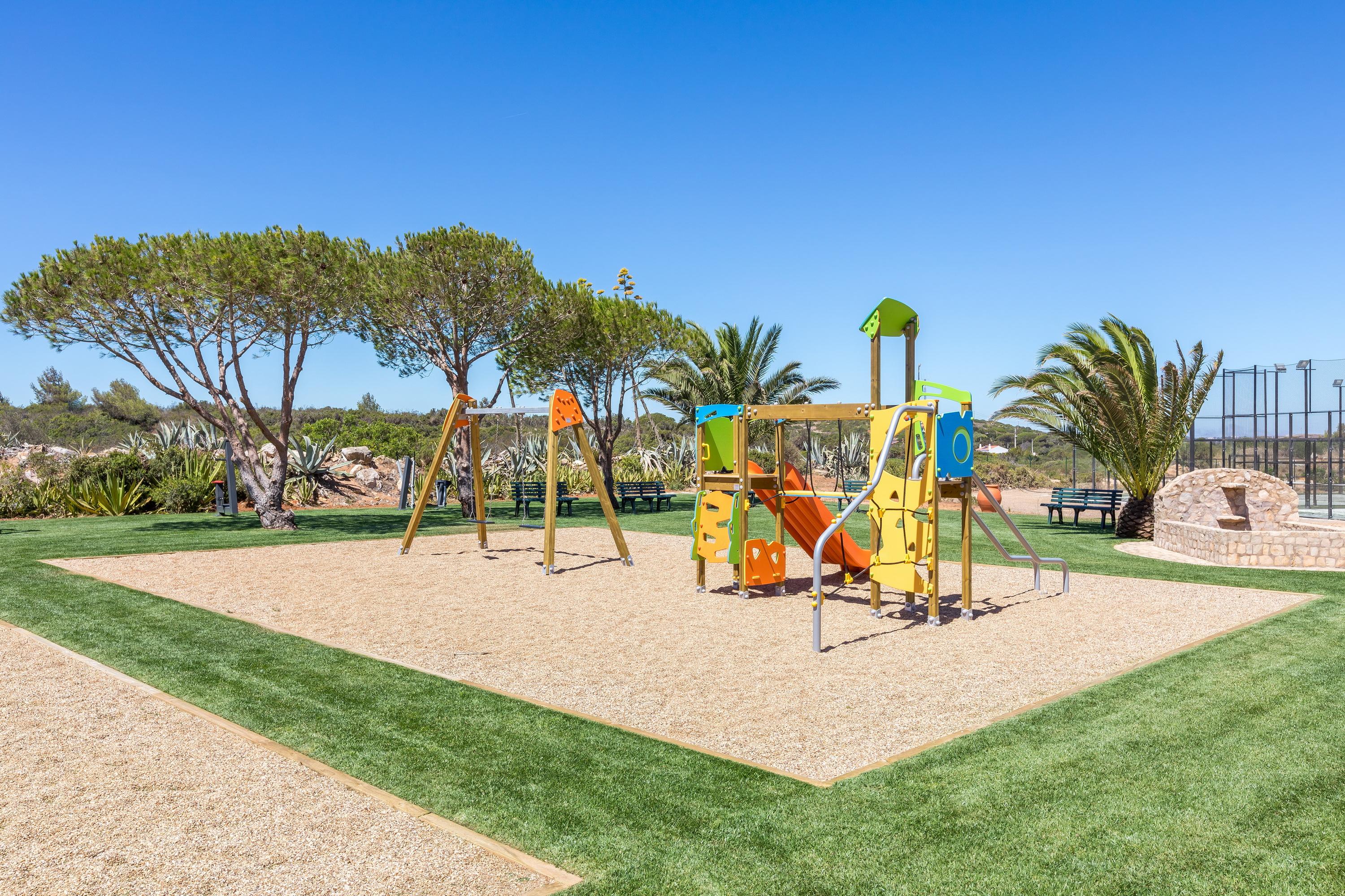 Nau Salema Beach Village Exterior photo