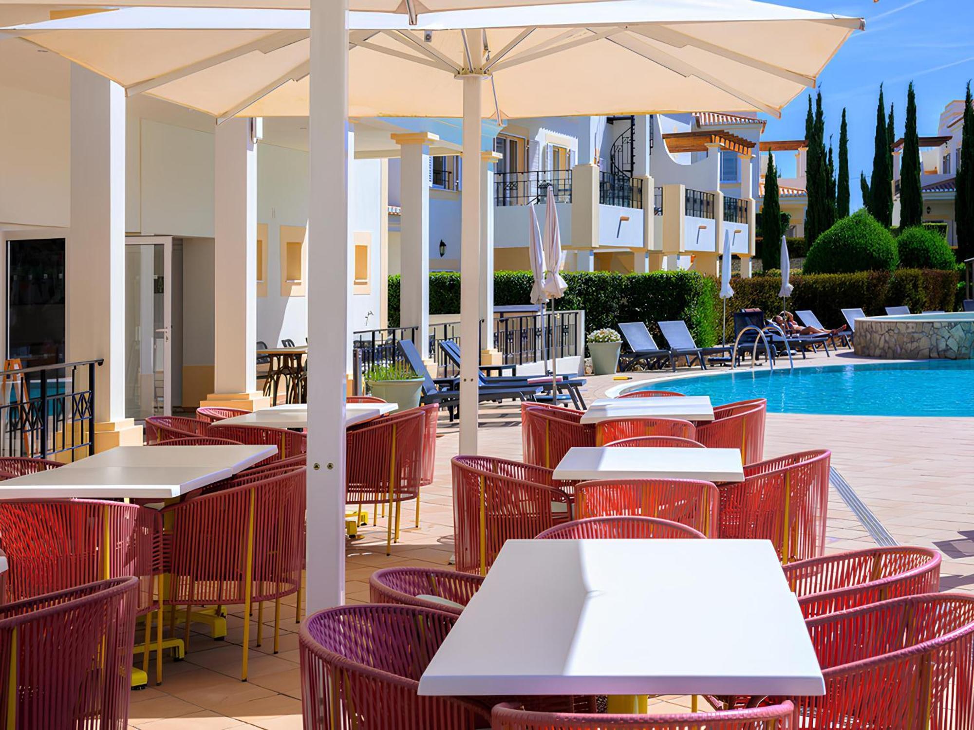 Nau Salema Beach Village Exterior photo